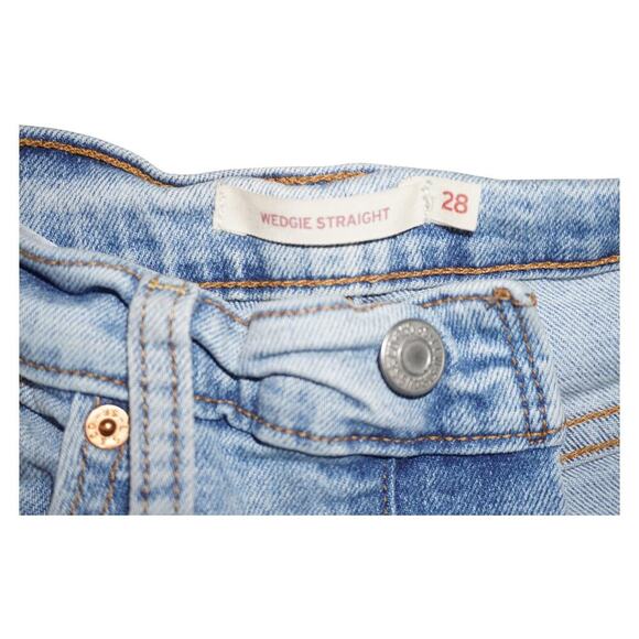 Levi’s 501 Distressed Light Wash Jeans Size 28L28 Women’s High Rise Straight - Picture 11 of 12